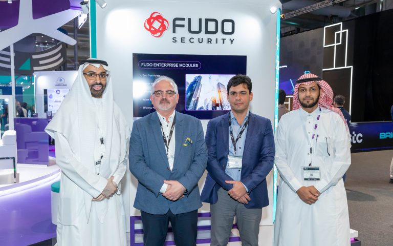 Fudo Co pres at looptech Co booth